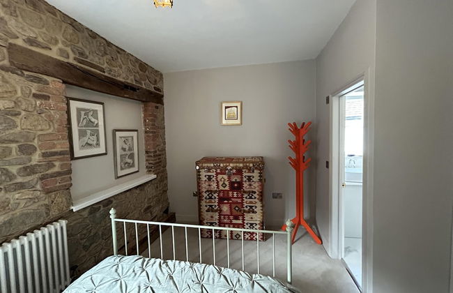 Petworth Cottage-sleeps 6-pet Friendly-central - Foto 2
