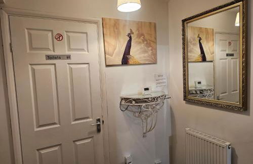 Rosag 4- Bedroom Guest House Rainham - Foto 18