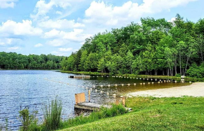 Lakeshore Oasis by Avantstay Private Beach, Views, Hot Tub, Volleyball - Foto 52