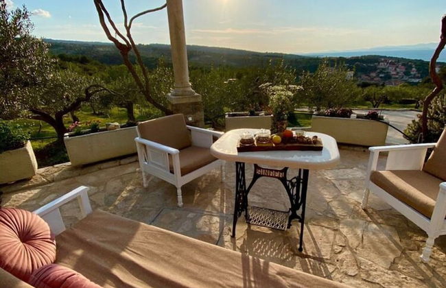 Villa Roza - One Bedroom With Swimming Pool - Photo 44