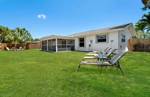 Putting Green - Heated Pool - Jupiter Escape - Photo 16