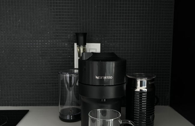 Adastay Suites Toronto - Photo 4