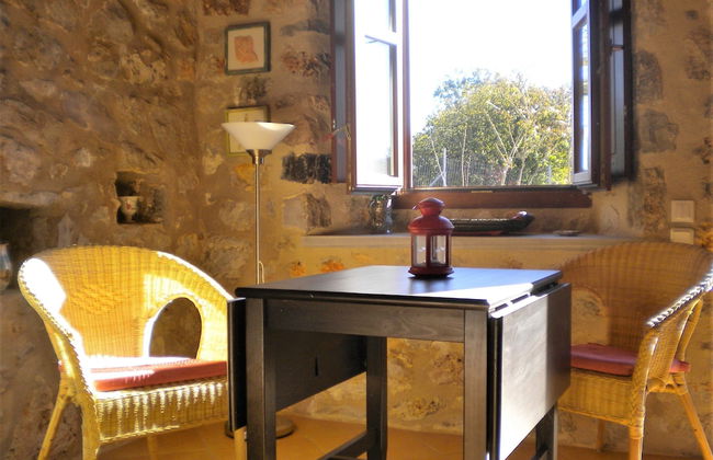 Arcadian Stone House For You - Photo 8