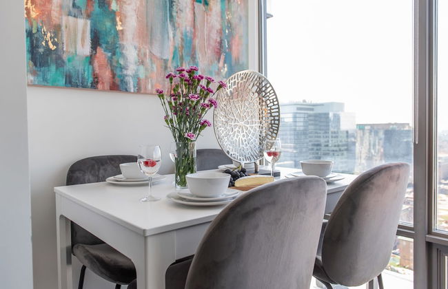 QuickStay Two-Bedroom Condo - Photo 26