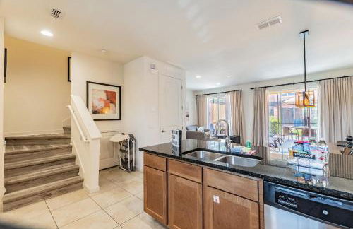 2 Suítes, Jacuzzi priv. perto da DISNEY - Foto 14