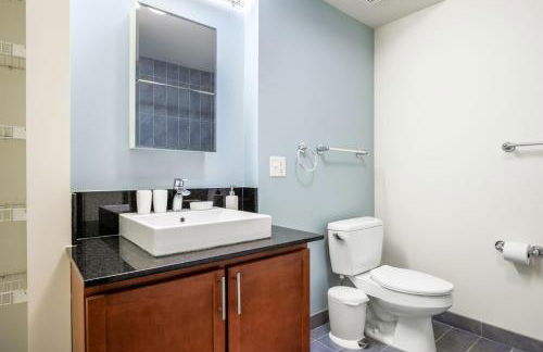 Loop 1BR w Pool Gym nr Financial District CHI-261 - Foto 11