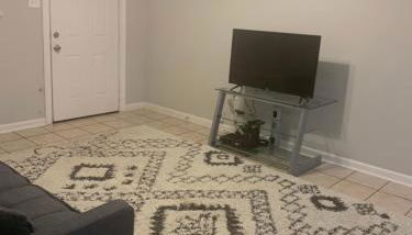 Walk to LSU stadium & close to downtown - Foto 2