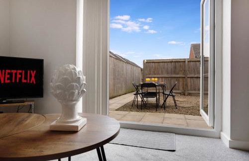 New! Charming 2-bed Home in Nevis Walk, Sleeps 4! - Foto 9