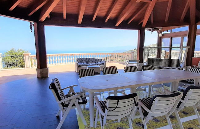 Divine Holiday Home in Giosa Marea with Sauna & Hot Tub - Foto 23