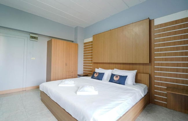 RoomQuest SPS Hotel and Residence - Photo 1