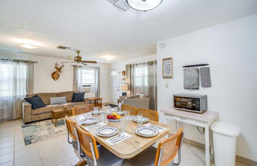 Pet-Friendly Fort McCoy Cabin with Fire Pit! - Foto 7