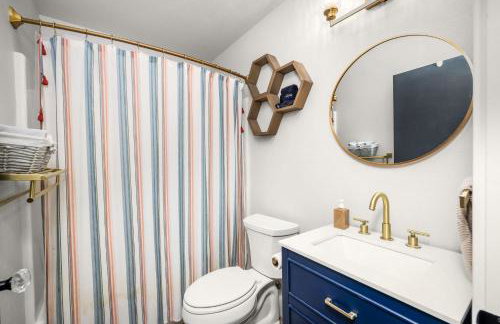 River Access Fire Pit BBQ Deck Sleeps 8 - Foto 19