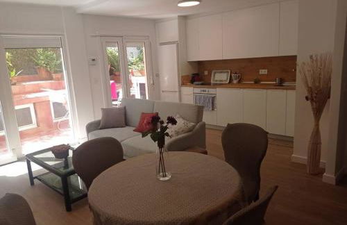 Piso con terraza junto a la playa - Foto 4