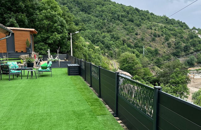 Riverside Chalet Retreat - Foto 1