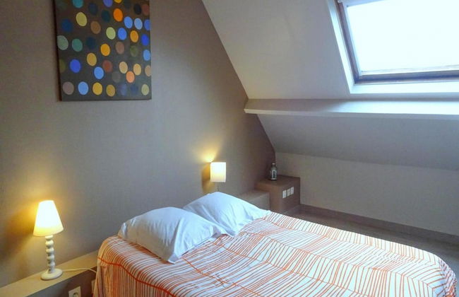 Holiday Home in Portbail Near Sandy Beach - Foto 5