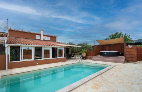 Villa Jakov - Photo 31