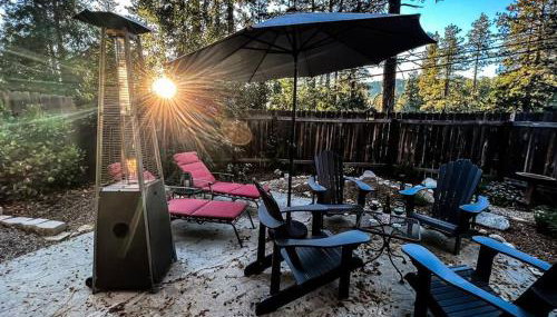 The Nest Serene Sanctuary w Hot Tub Fireplace Grill Hammock Outdoor Fire Feature Fully Fenced Yard AC Pets Ok - Foto 2