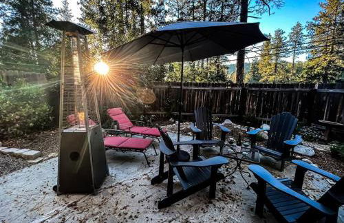 The Nest Serene Sanctuary w Hot Tub Fireplace Grill Hammock Outdoor Fire Feature Fully Fenced Yard AC Pets Ok - Foto 2