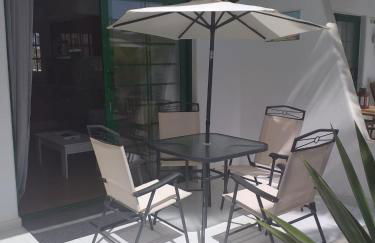 Apartment duplex -The Sunny Hut - swimming pool - Free Wifi & AC- Residence Las Marinas - Foto 22