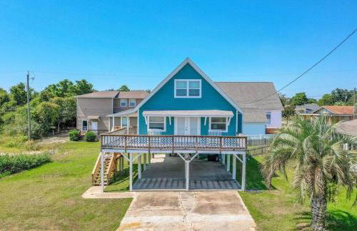 Nearby Beach l Friends & Family l Pet-Friendly - Photo 1