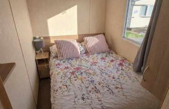 3 bed Static Caravan Lyons Winkups - Photo 2