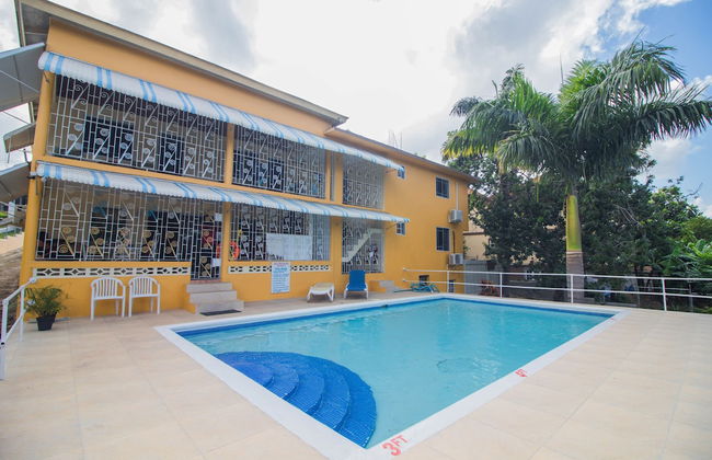 9 bed Villa Montego 10 Minute Walk to the Beach - Foto 1