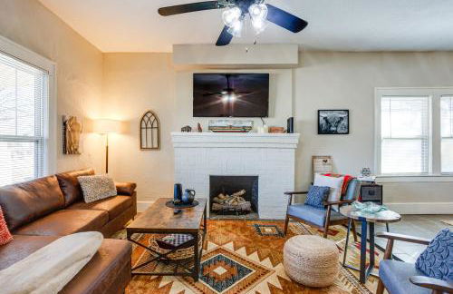 Chic Lawton Home, 5 Mins to Fort Sill! - Photo 4