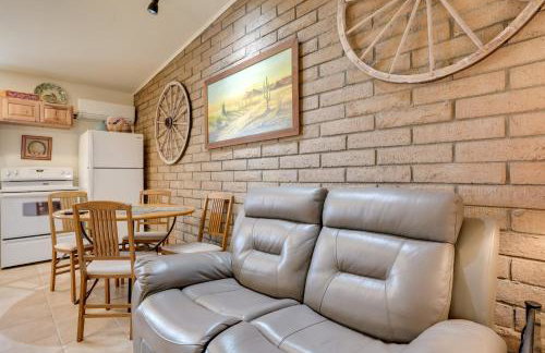 Horse Ranch Hideaway! Wickenburg Equestrian Casita - Photo 8