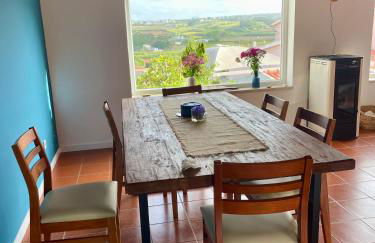 Sunny Villa Minutes from the Beach - Foto 10