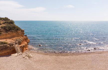 Llevant - Adosado en l'Ampolla con acceso directo al mar - Deltavacaciones - Foto 5