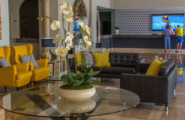 Luna Hotel Da Oura - Photo 4