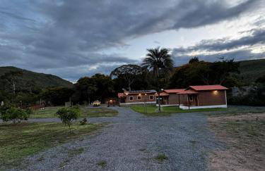 Chalé Topázio no Recanto Diamantina próximo ao Vale do Capão - Foto 14