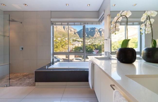 Amara Lincoln - 100m From Camps Bay Beach - Foto 32