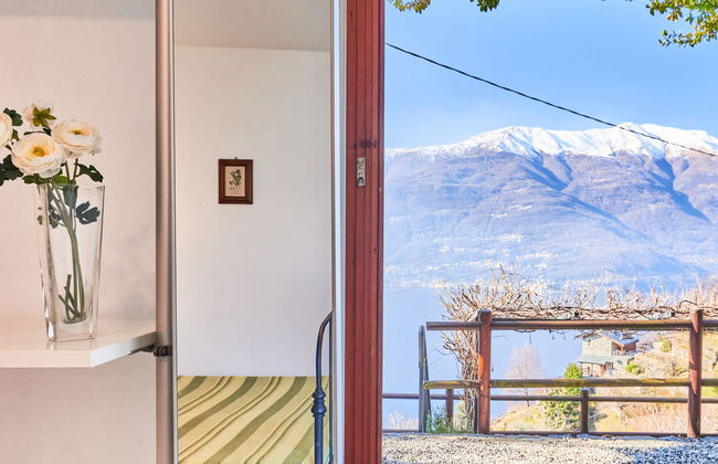 2 bedroom Apartment in Bellano with garden and terrace - Photo 14