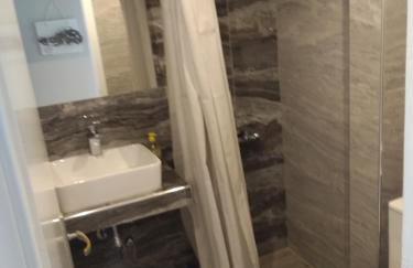 Dionisos Elia - Foto 40