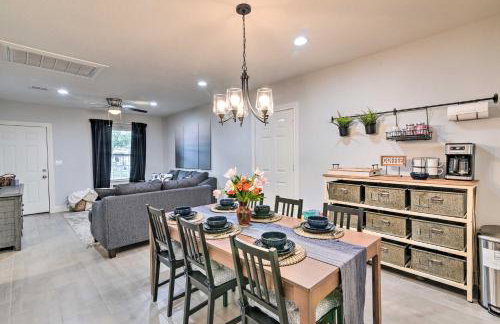 about 2 Mi to Pleasure Pier! Snowbird and Family Getaway - Foto 7