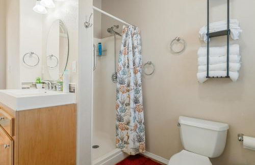 Luxury Shasta Vista Retreat & Basecamp - Sauna & Jacuzzi - Foto 39