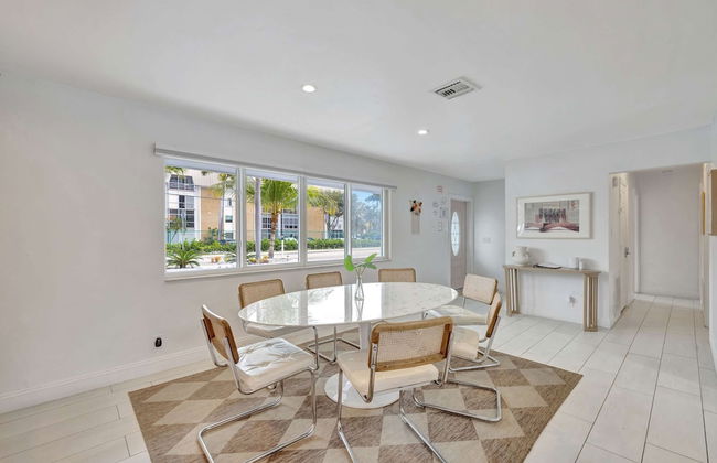 Poolside Paradise Dock & Pool! - Foto 35