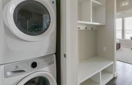 Landing Stylish 1BD Pool Gym - Foto 11