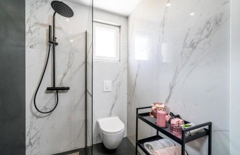 Beautiful Home In Trstenik With Kitchen - Foto 35