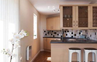 Chestnut Contractor Stays - Photo 38