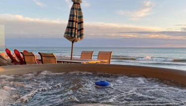 ON THE SAND!! Private Beach! OCEAN FRONT HOT TUB!! - Foto 3