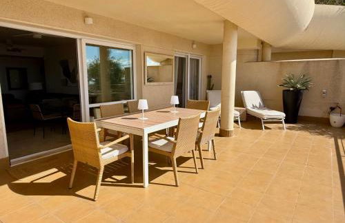 Precioso apartamento con piscina, vistas a mar - Foto 59