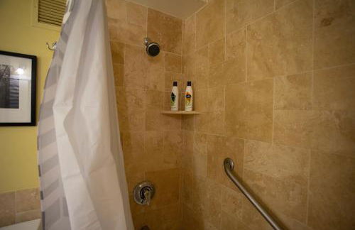 2417 at Oceanfront Resort Lihue Kauai Beach Drive Private Condo - Foto 12