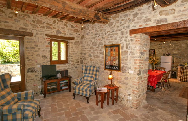 Holiday House Overlooking Lake Near Tuscany - Photo 30