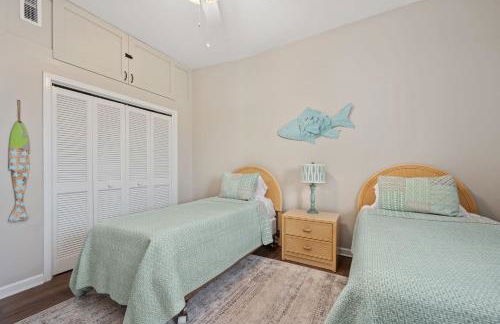 Crystal Shores 202 - Foto 29