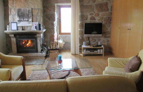 Casa da Lage - Piscina - Vistas rio - Gerês - Foto 48