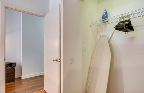 Downtown Living Walkable, Modern Chicago Condo - Foto 13