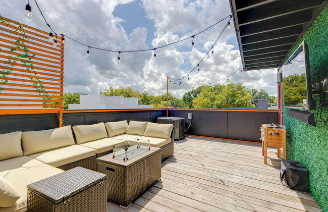 Record Retreat - Photo 1