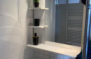 Studio COSY avec parking et wifi gratuit - Foto 7